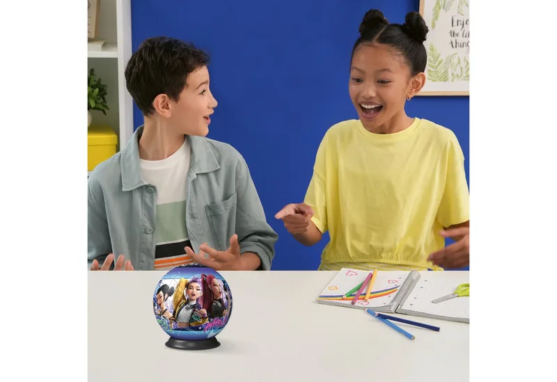 Puzzleball K-Pop Demon Hunters, 72 Puzzleteile, Made in Europe från Ravensburger i Flerfärgad – produktbild 5 av 5