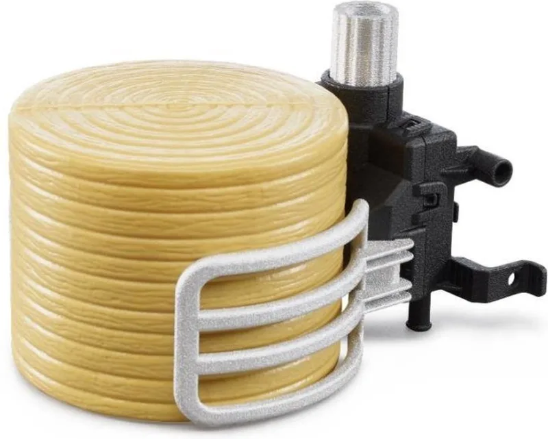 Accessory: Bale gripper with 1 round bale – 02332 · 1:16 från Bruder – produktbild