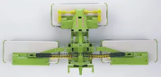 Claas Disco 8550 C Plus Dreifach-Mähwerk – 02218 · 1:16 von Bruder – Produktfoto 3 von 5
