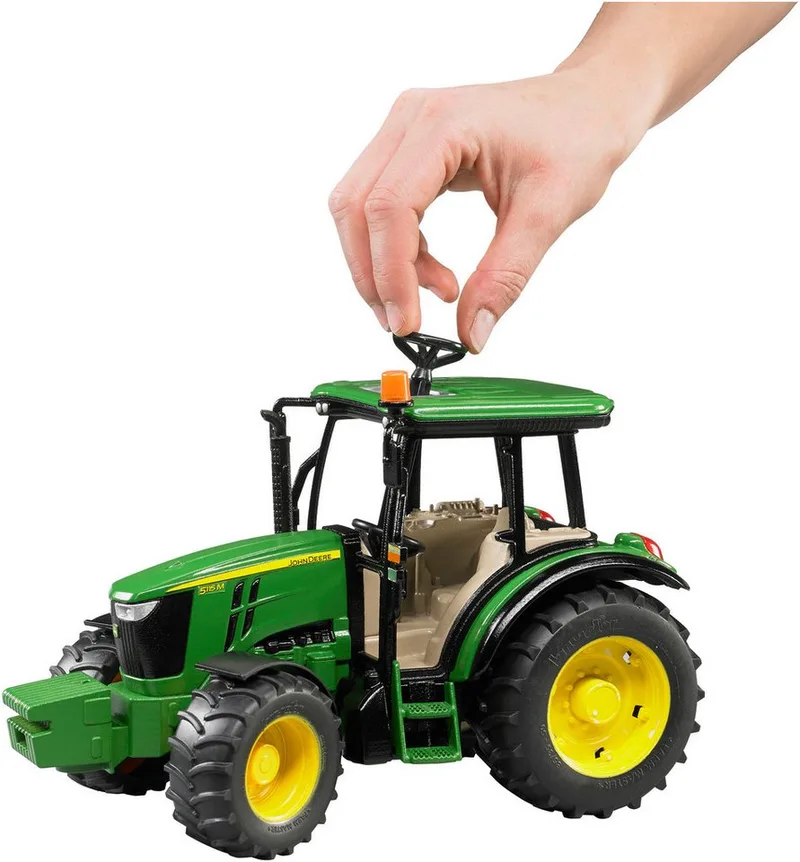John Deere 5115 M – 02106 · 1:16 von Bruder – Produktfoto 2 von 4