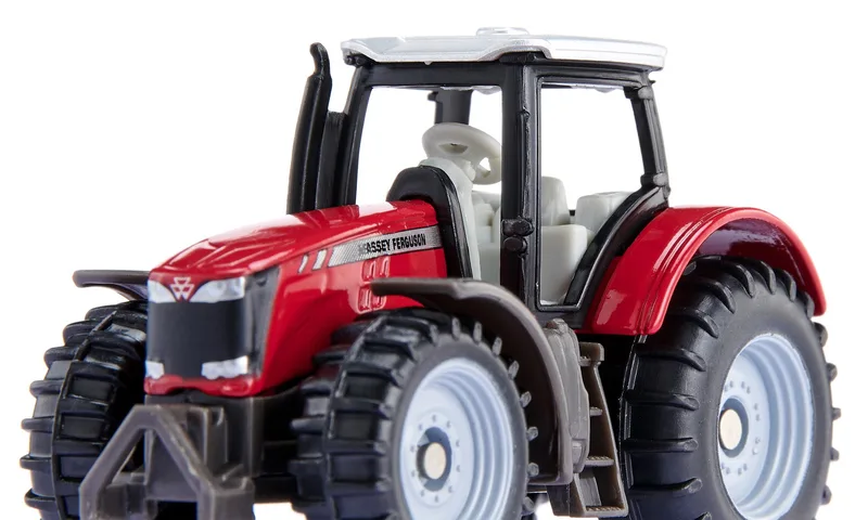 Massey Ferguson Traktor – 1108 von Siku – Ambientefoto 3 von 4