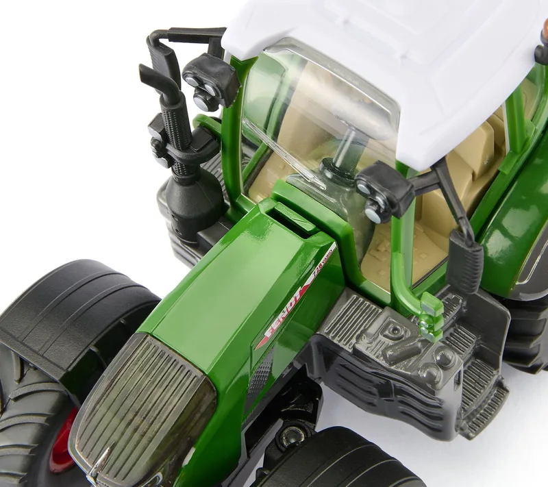 siku Fendt 728 Vario Set mit Frontlader – 3298 · 1:32 von Siku – Ambientefoto 4 von 4