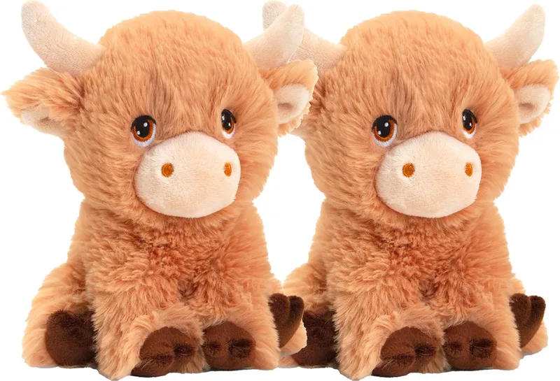 pluche koe met hoorns knuffeldier - 2x - zittend - 18 cm - Luxe Eco kwaliteit knuffels van Keel Toys in Bruin – productfoto