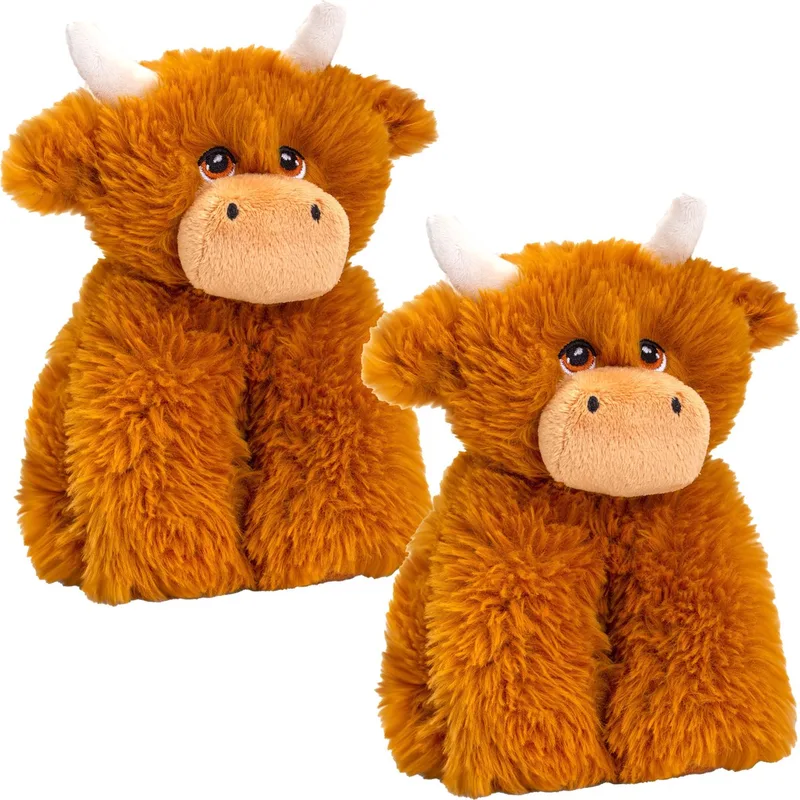 pluche Schotse hooglander koe met hoorns knuffeldier - 2x - zittend - 20 cm van Keel Toys in Bruin – productfoto