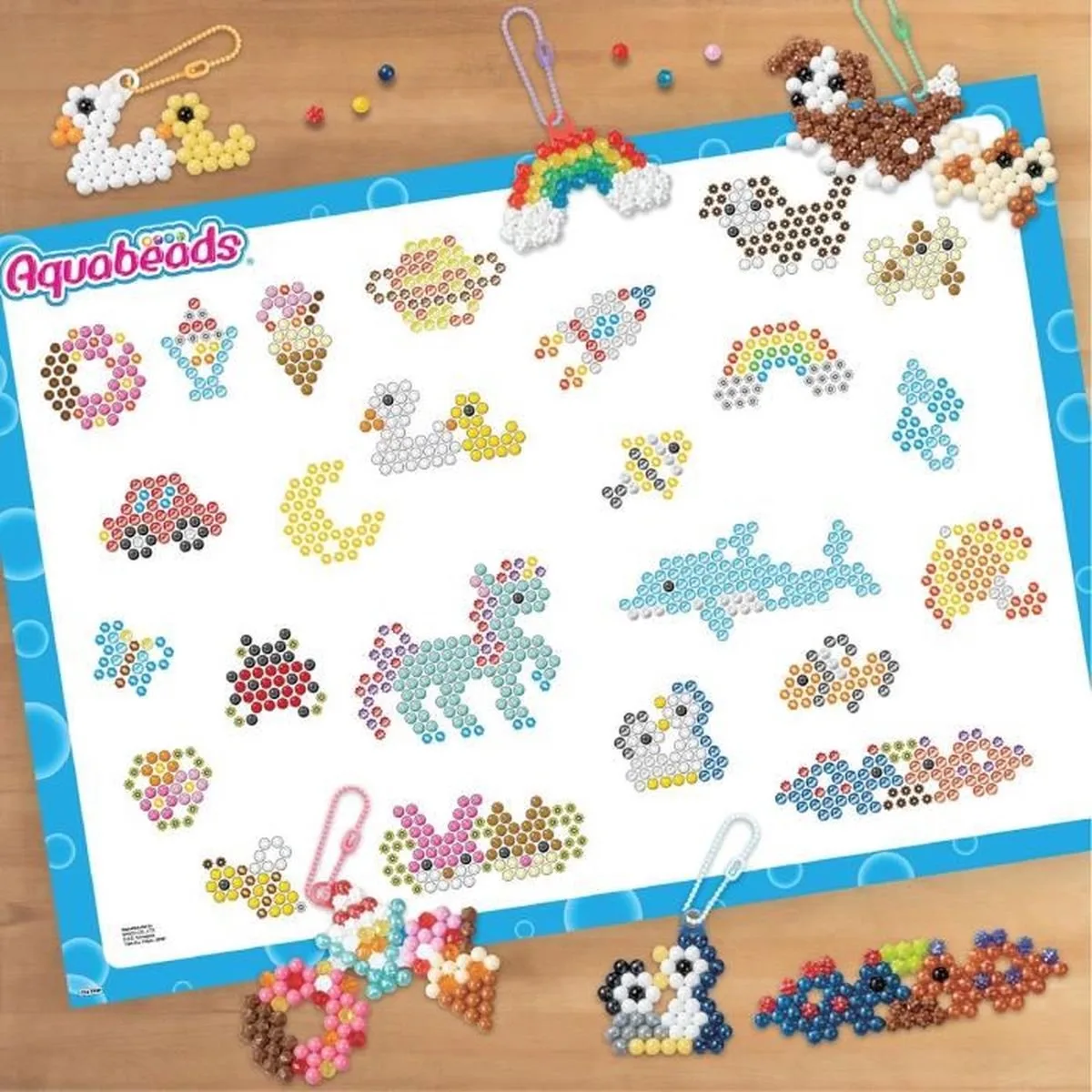 knutselset - Keychain Designer Party - sleutelhangers van Aquabeads in Meerkleurig – productfoto
