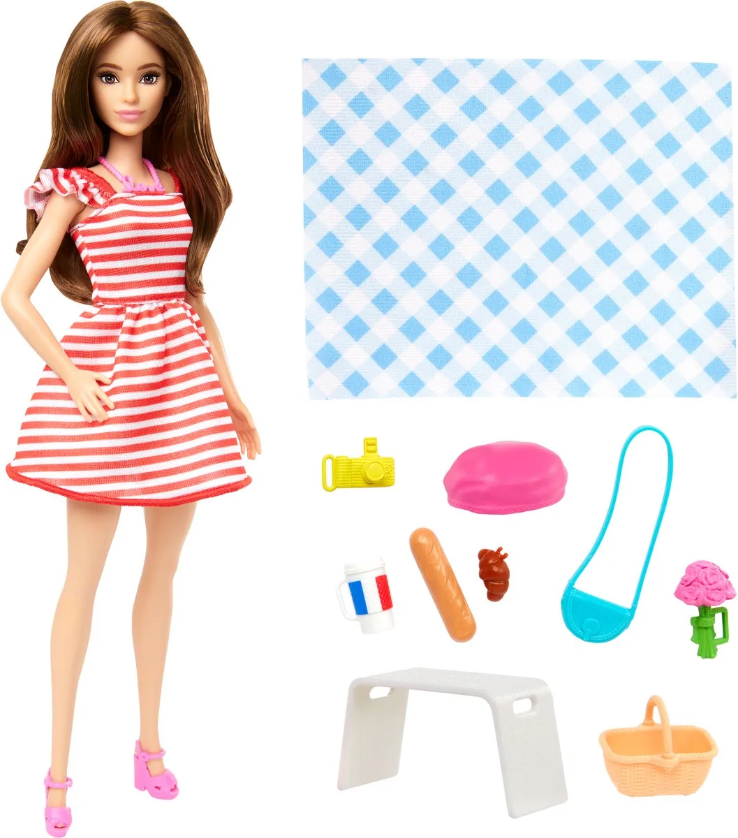 Mattel Games Poupée Parisienne Avec Un Passeport Rose Barbie de Barbie en Multicolore – photo du produit