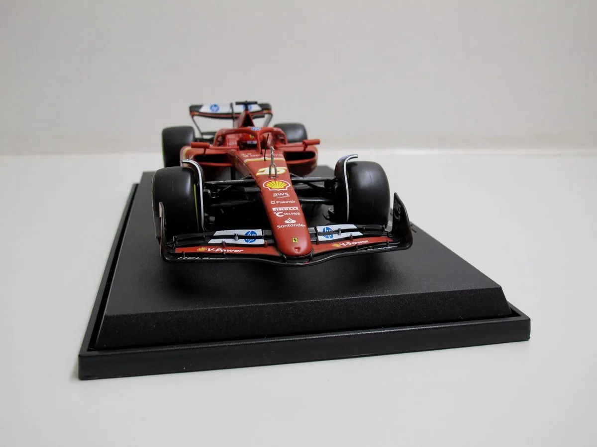 Bburago 1/18 Ferrari SF-24 #16 Charles Leclerc F1 -2024 de Bburago en Rouge – photo du produit