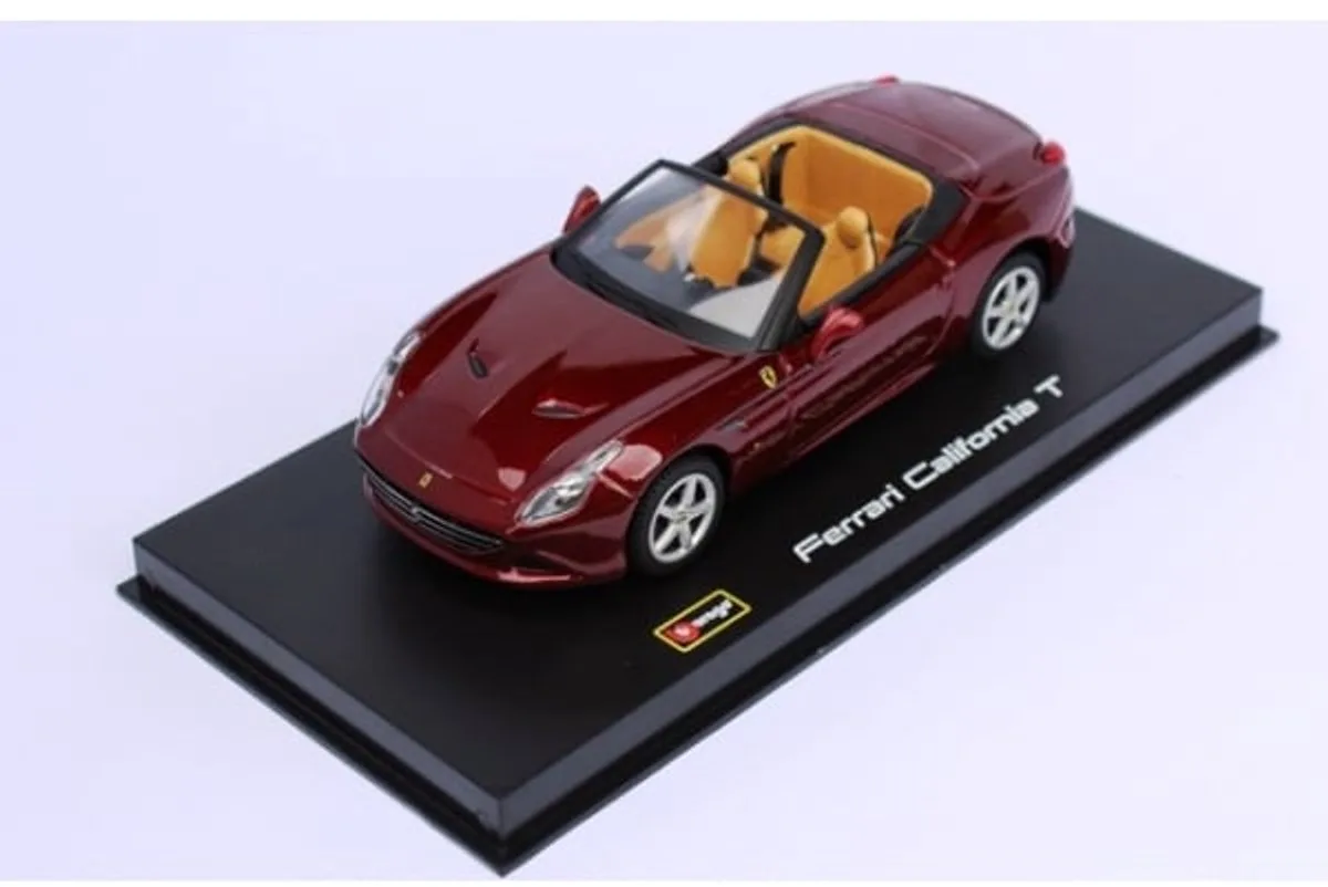 Modelauto Ferrari California T open metallic - Schaal 1:43 van Bburago in Rood – productfoto