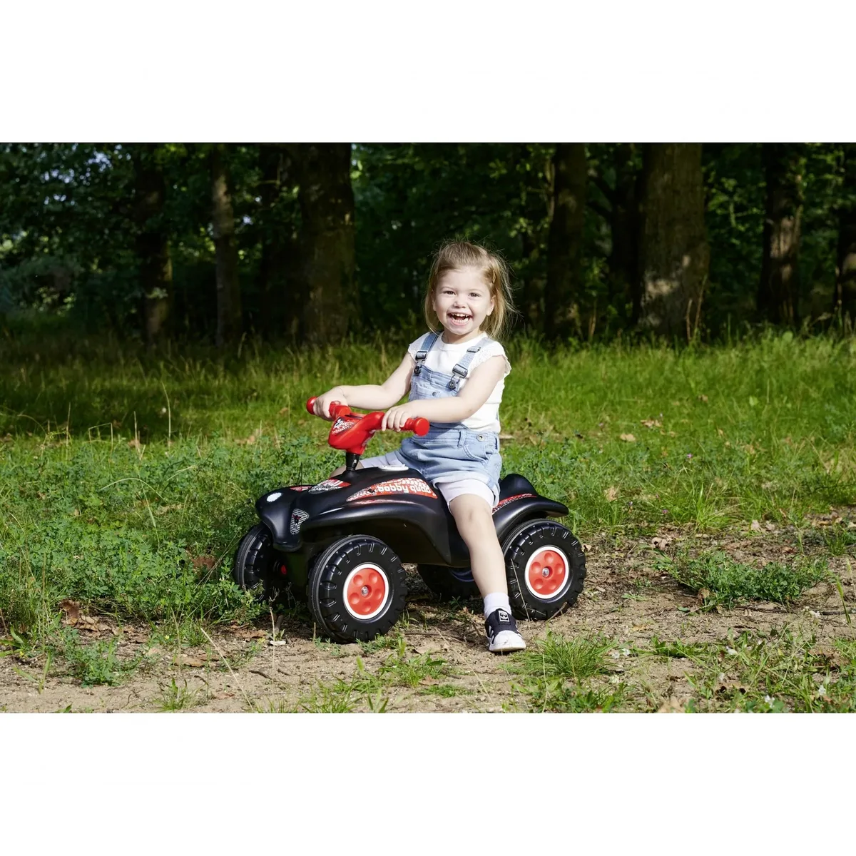 Bobby Quad Racing von BIG in Schwarz, Rot, 68 × 37 × 46 mm – Produktfoto