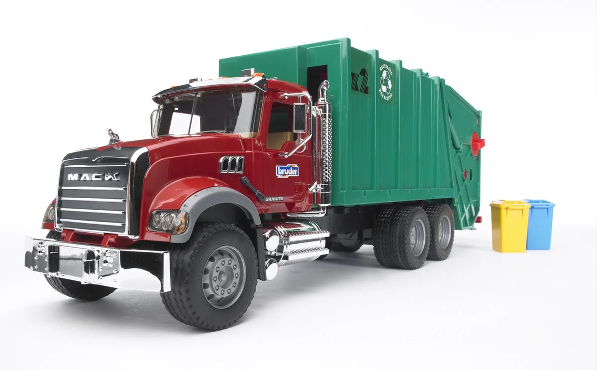 Mack Granite vuilniswagen fra Bruder i Grøn – produktbillede