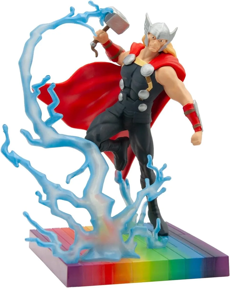 Bullyland 11333 – Speelfiguur en verzamelfiguur Thor uit Avengers, ca. 8,5 cm – levensecht en detailrijk vormgegeven – ideaal als taartfiguur en klein cadeautje voor kinderen vanaf 3 jaar. från Bullyland i Avengers Thor – produktbild