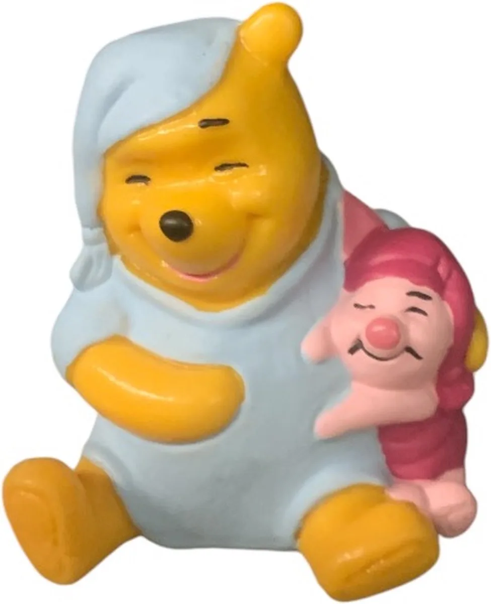 Winnie de pooh en knorretje - in pyama - speelfiguurtje - 6 cm Bullyland från Bullyland i Paars geel roze – produktbild