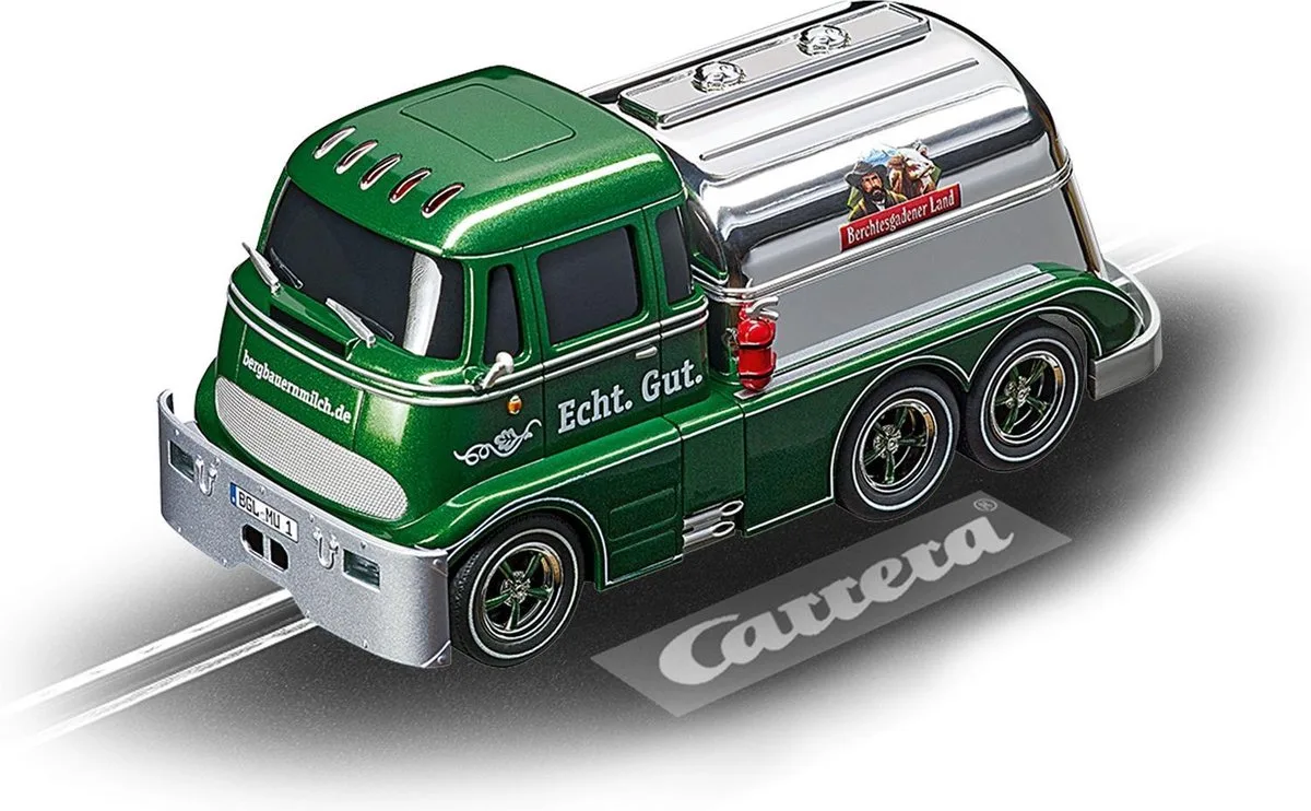 DIG132 Carrera Tanker "Berchtesgadener Landmilch" - Racebaanauto de Carrera en Vert, Argent – photo du produit