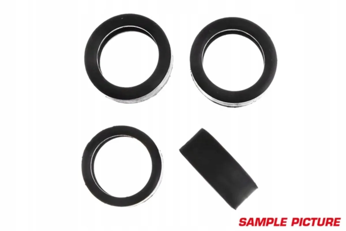 DIGITAL 132 Banden Set (4 stuks) voor 31036, 31037 fra Carrera i Sort – produktbillede