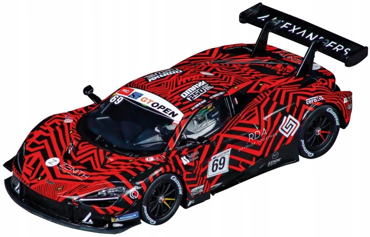 DIGITAL 132 McLaren 720S GT3 Optimum Motorsport 32020 van Carrera in Rood – productfoto