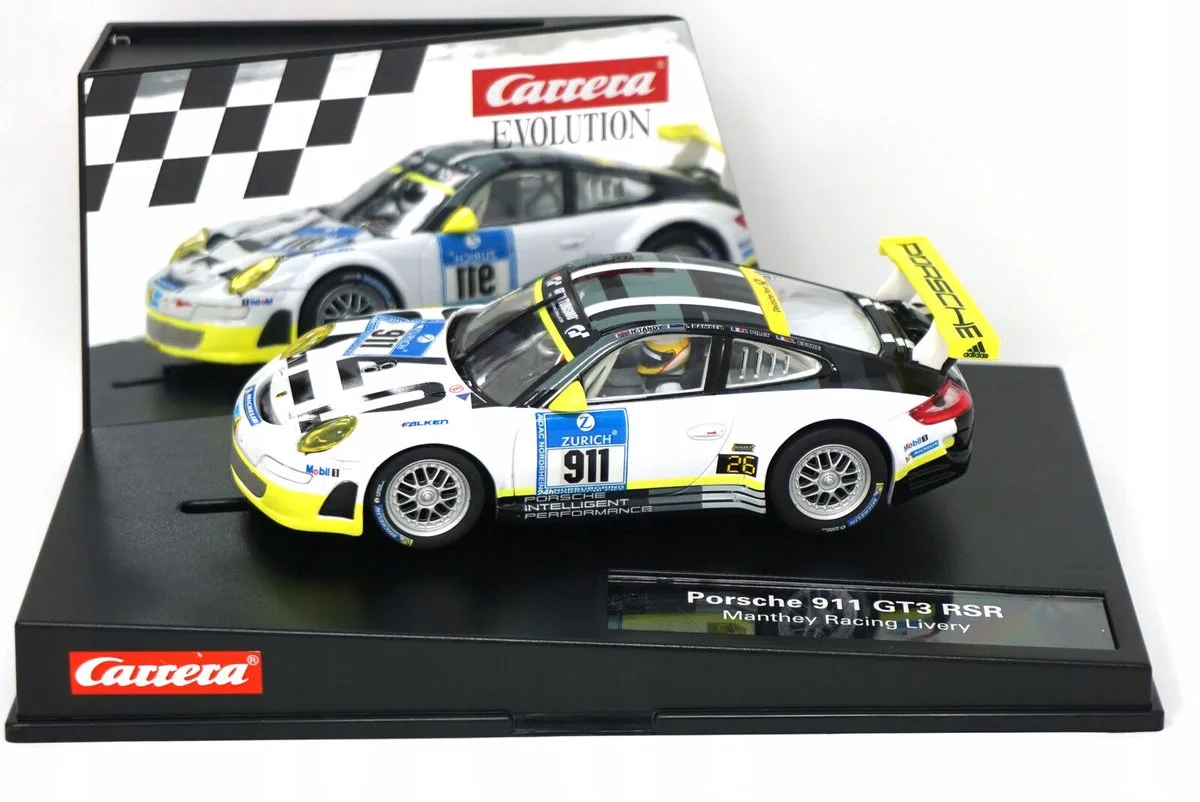 EVOLUTIE Porsche 911 GT3 RSR Manthey Racing 1:32 från Carrera – produktbild