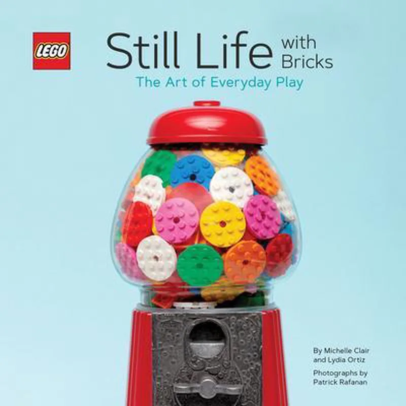 LEGO® Still Life with Bricks: The Art of Everyday Play van Chronicle Books – productfoto