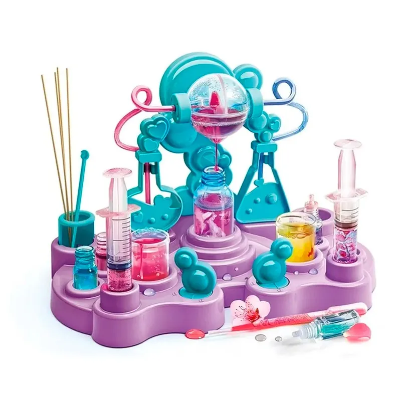 Parfum Laboratorium Deluxe - Leer en Speel by Clementoni in Multicolour – product photo 2 of 2
