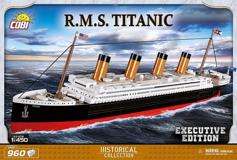 1928 RMS Titanic 1:450 - Executive Edition by COBI – interior photo 3 of 4