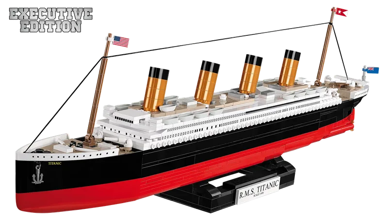 1928 RMS Titanic 1:450 - Executive Edition by COBI – product photo 1 of 4
