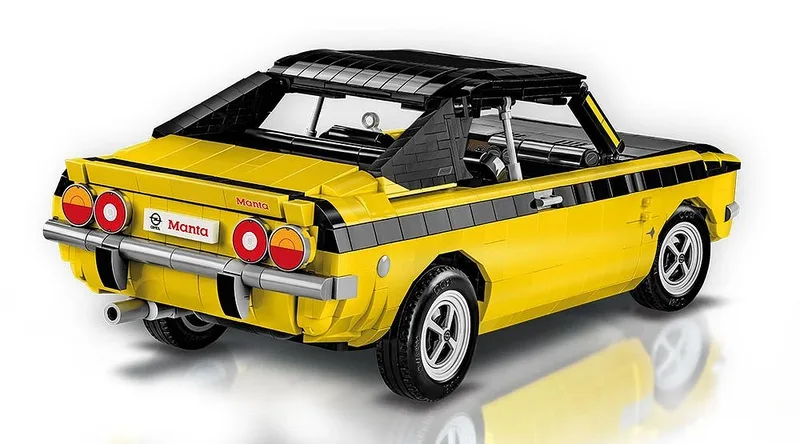 24339 Opel Manta A 1970 fra COBI – produktbillede 2 af 4
