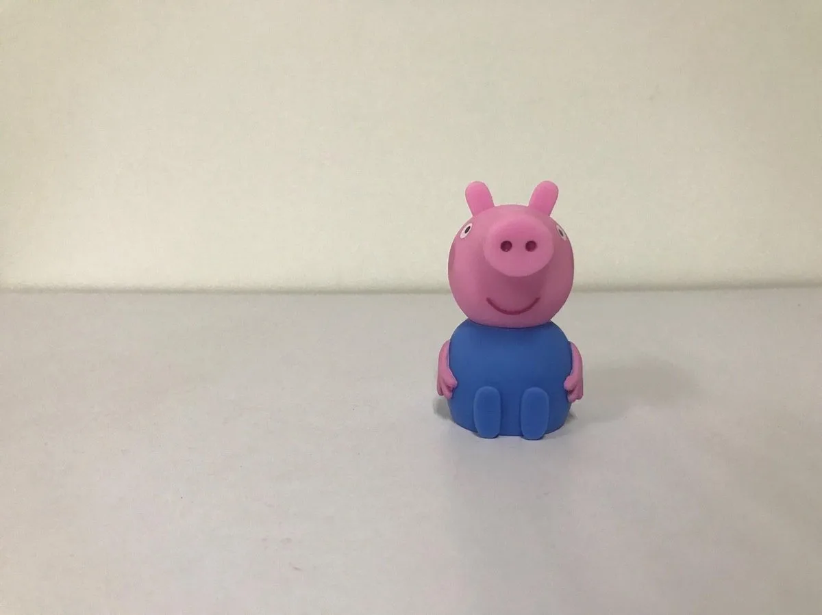 Golden Toys Peppa Pig Min Første Georg-figur 7 Cm fra Comansi i Flerfarvet – produktbillede