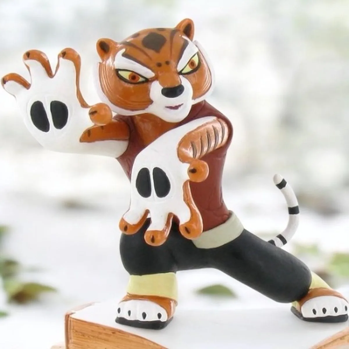 Kung Fu Panda - Tigress - Tijger Speelfiguur - 9cm fra Comansi i Brun – produktbillede