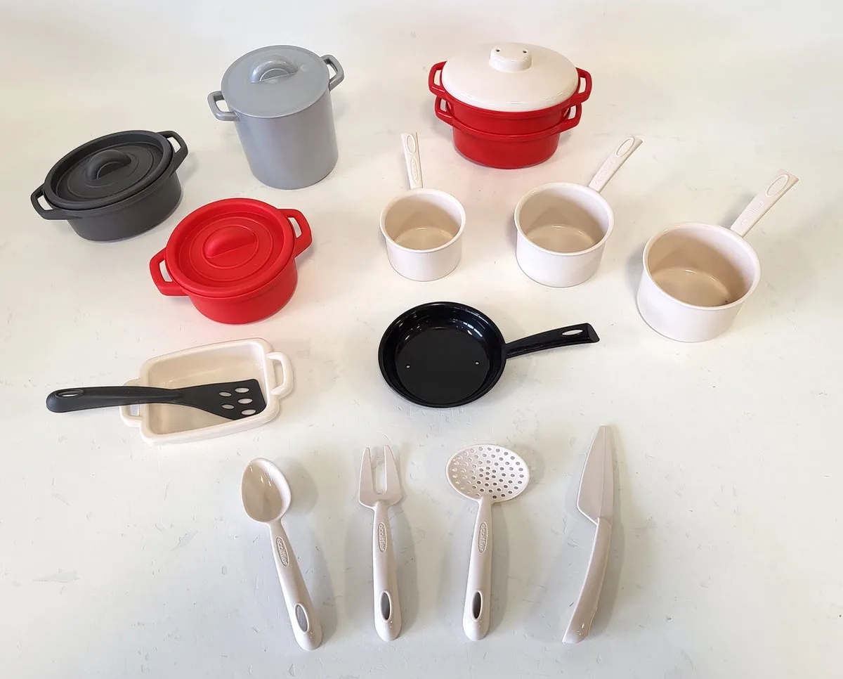 Ecoiffier 100% Chef Pannen en Kookgerei - 19dg van Écoiffier in Meerkleurig – productfoto
