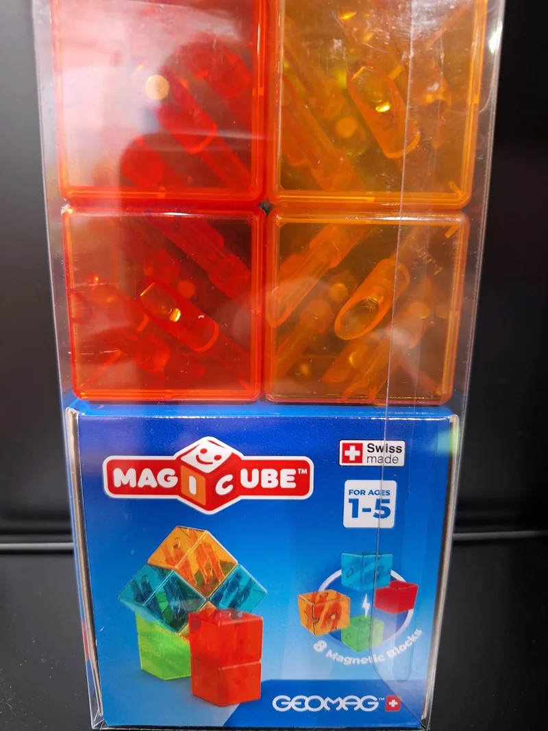 MagiCube Gem Colors Crystal - Transparante Magnetische Bouwblokken - 9-delig - Vanaf 1 jaar von Geomag in Multikleur – Produktfoto