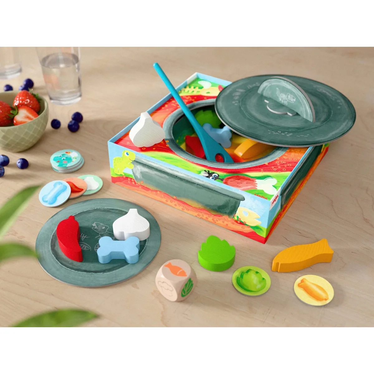 Meine ersten Spiele - Dinoküche by HABA in Multicolour, 21,9 × 21,9 × 6,7 mm – product photo