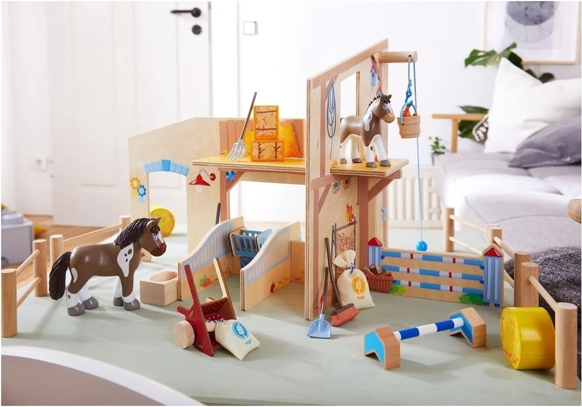 Speelset Manege Little Friends Junior Hout 25-delig von HABA in Mehrfarbig – Produktfoto