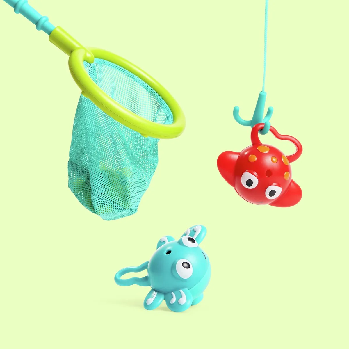 Badspeelgoed Vissersplezier Set - Vangspel met Hengel en Net, vanaf 2 jaar von Hape in Mehrfarbig – Produktfoto