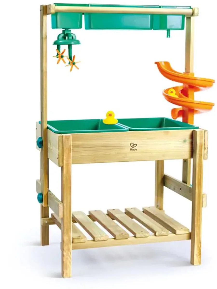 Multifunktionaler Wassertisch von Hape in Mehrfarbig – Produktfoto