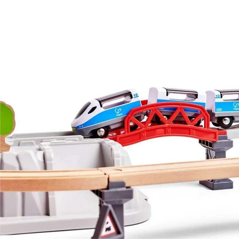 Stads Trein Bouwsteen Set 84.20x75.60x19.10 Cm de Hape – photo du produit 5 sur 6