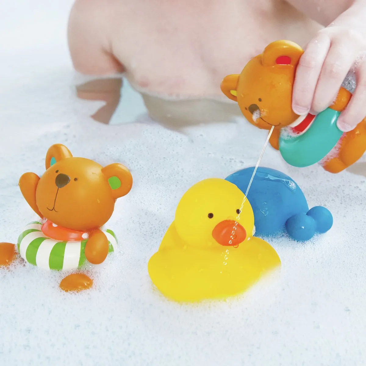 Teddy en Vriendjes Badspeelgoed Waterpistooltjes - 5 Drijvende Spuitdieren voor in Bad of Zwembad by Hape in Multicolour – product photo