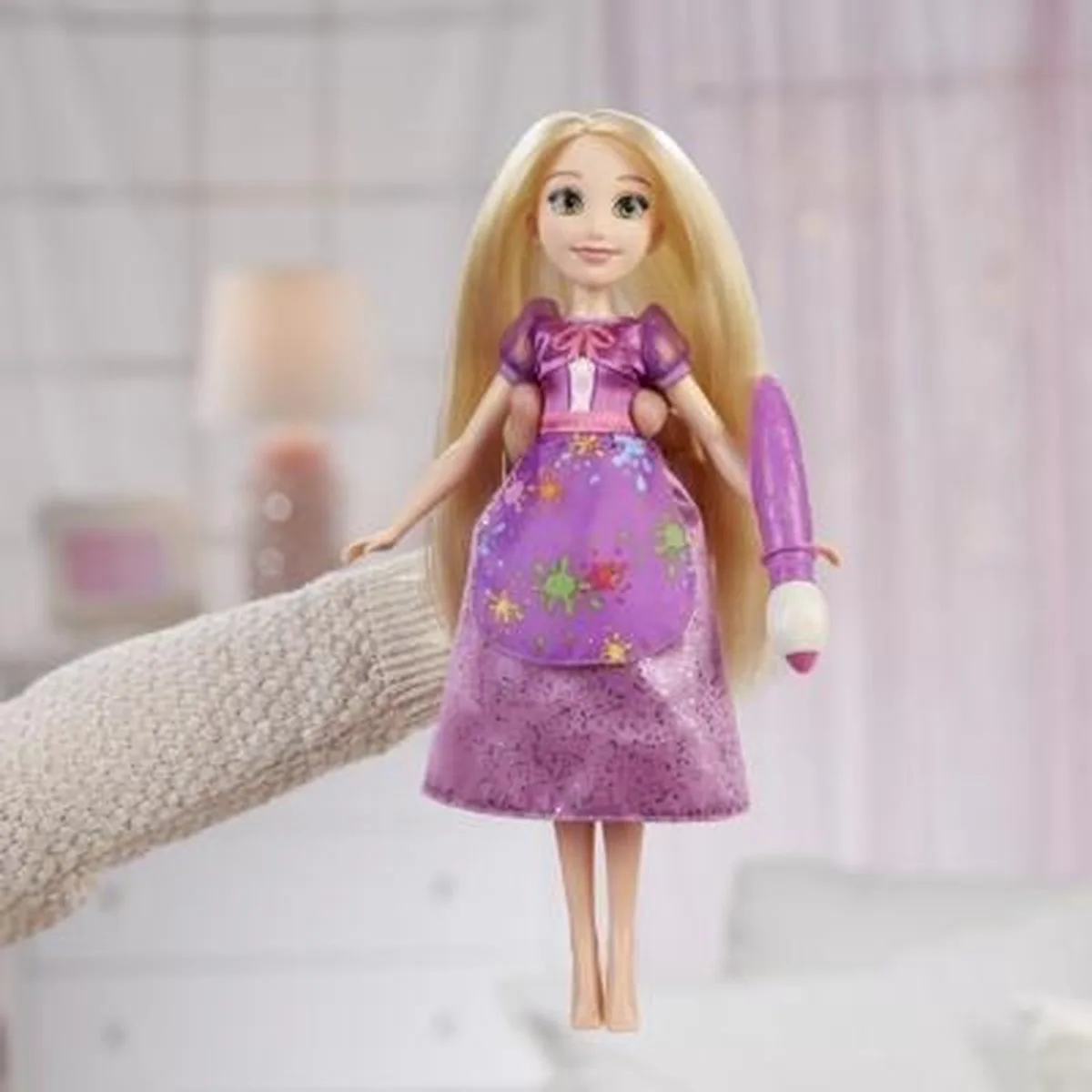 Disney Princess Rapunzel’s Water Reveal Canvas by Hasbro in Multicolour – product photo