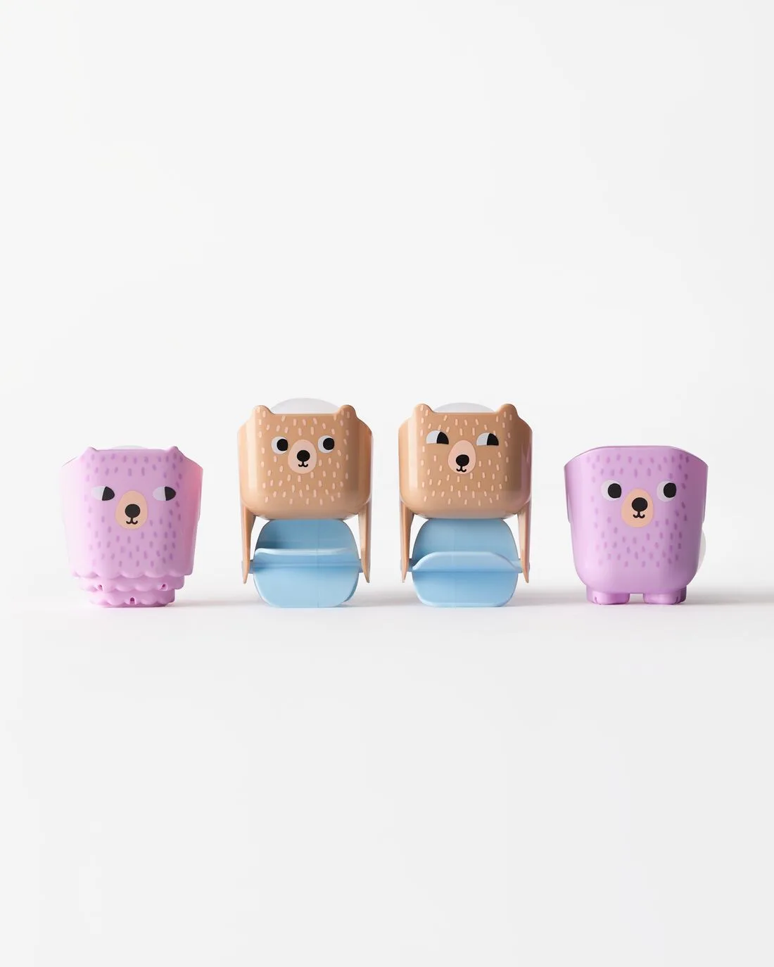 Badbekers 5.6x8.1cm kunststof - 4 stuks från HEMA – produktbild