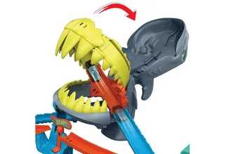 City Haaienstrand speelset en metalen speelgoedauto by Hot Wheels in Multicolour – product photo 4 of 5