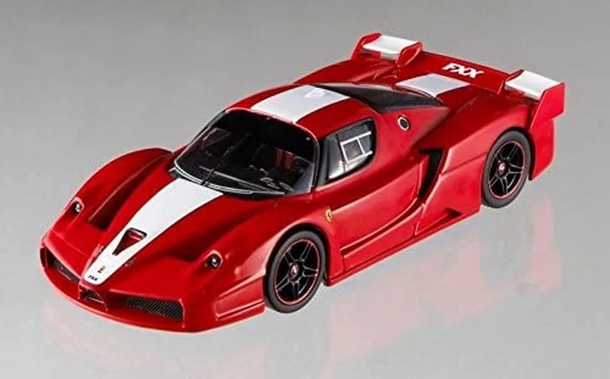 Ferrari FXX 1:43 Hot Wheels Elite / Wit N5605 von Hot Wheels in Rot – Produktfoto