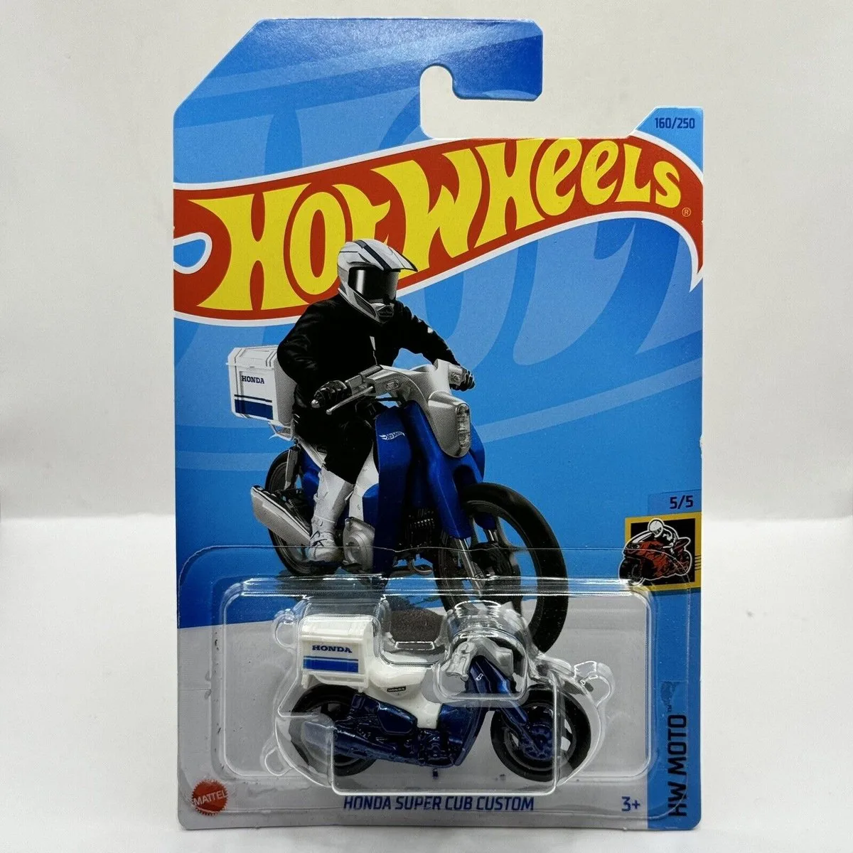 HONDA SUPER CUB CUSTOM 160/250 (1:64) HW MOTO 5/5 de Hot Wheels en Wit blauw – photo du produit