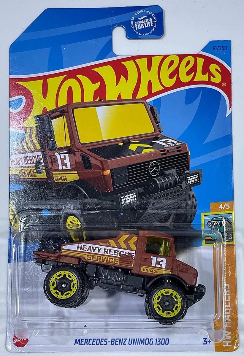 MERCEDES BENZ UNIMOG 1300 HEAVEY RESCUE SERVICE 61/250 1:64 HW HAULERS by Hot Wheels in Brown – product photo