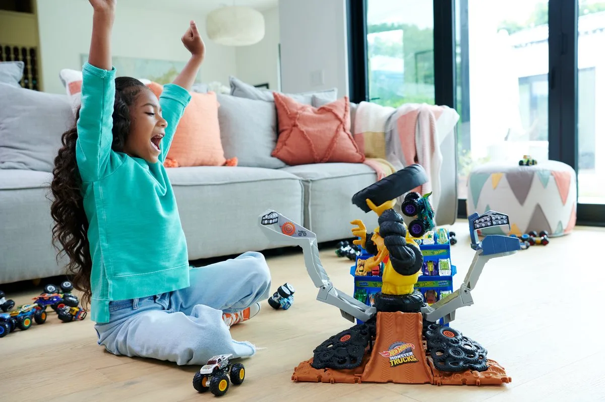 Mattel Games Monster Trucks Mega-wrex Gegen Crushzilla von Hot Wheels in Mehrfarbig – Produktfoto