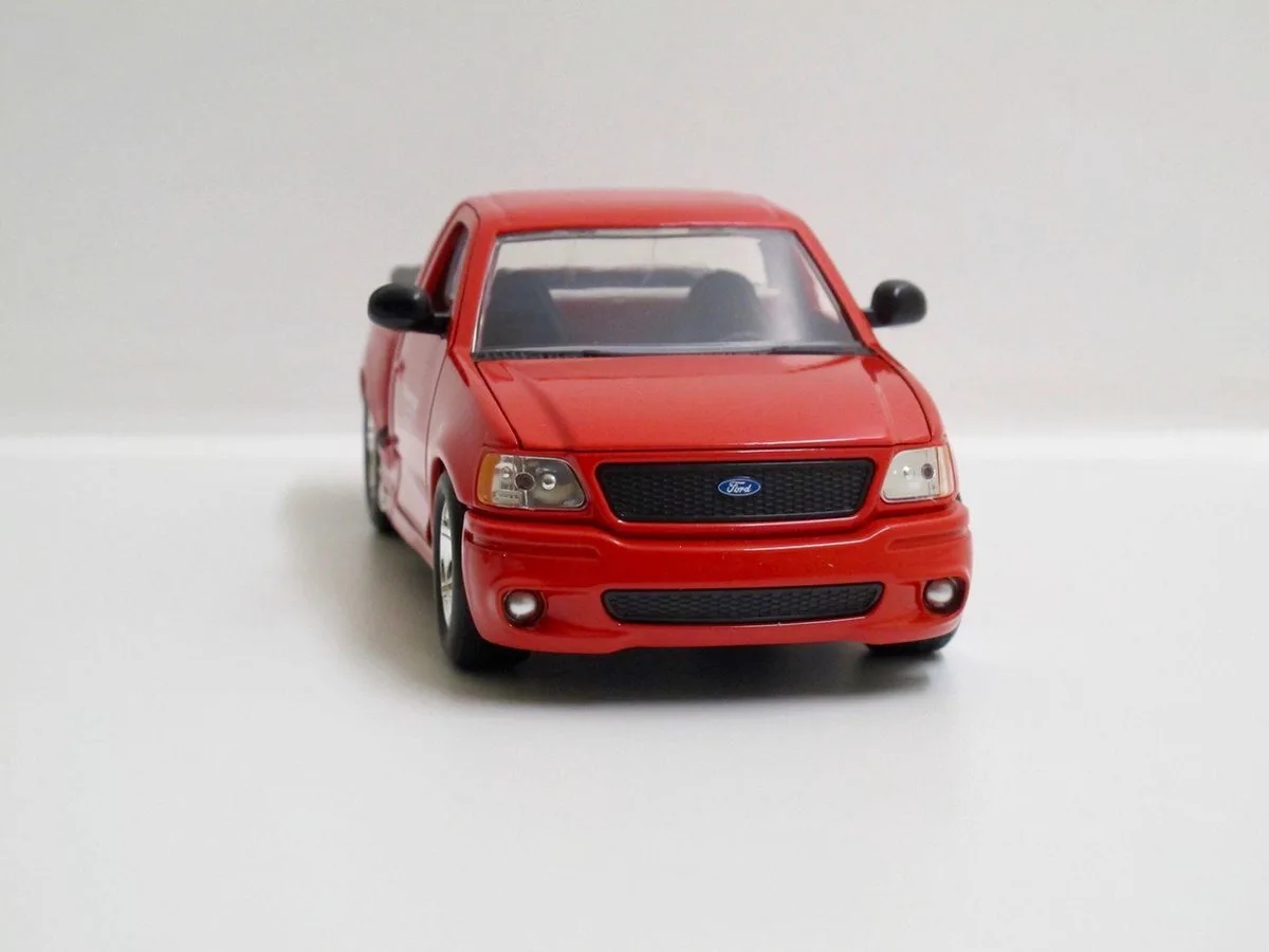 Ford F-150 SVT Lightning Jadatoys 1:24 99574 Fast & Furious Brian's Ford by Jada Toys in Red – product photo
