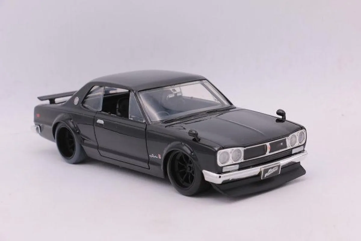 Toys 1/24 Nissan Skyline 2000 GT-R uit de film Fast & Furious 6 by Jada Toys in Black – product photo