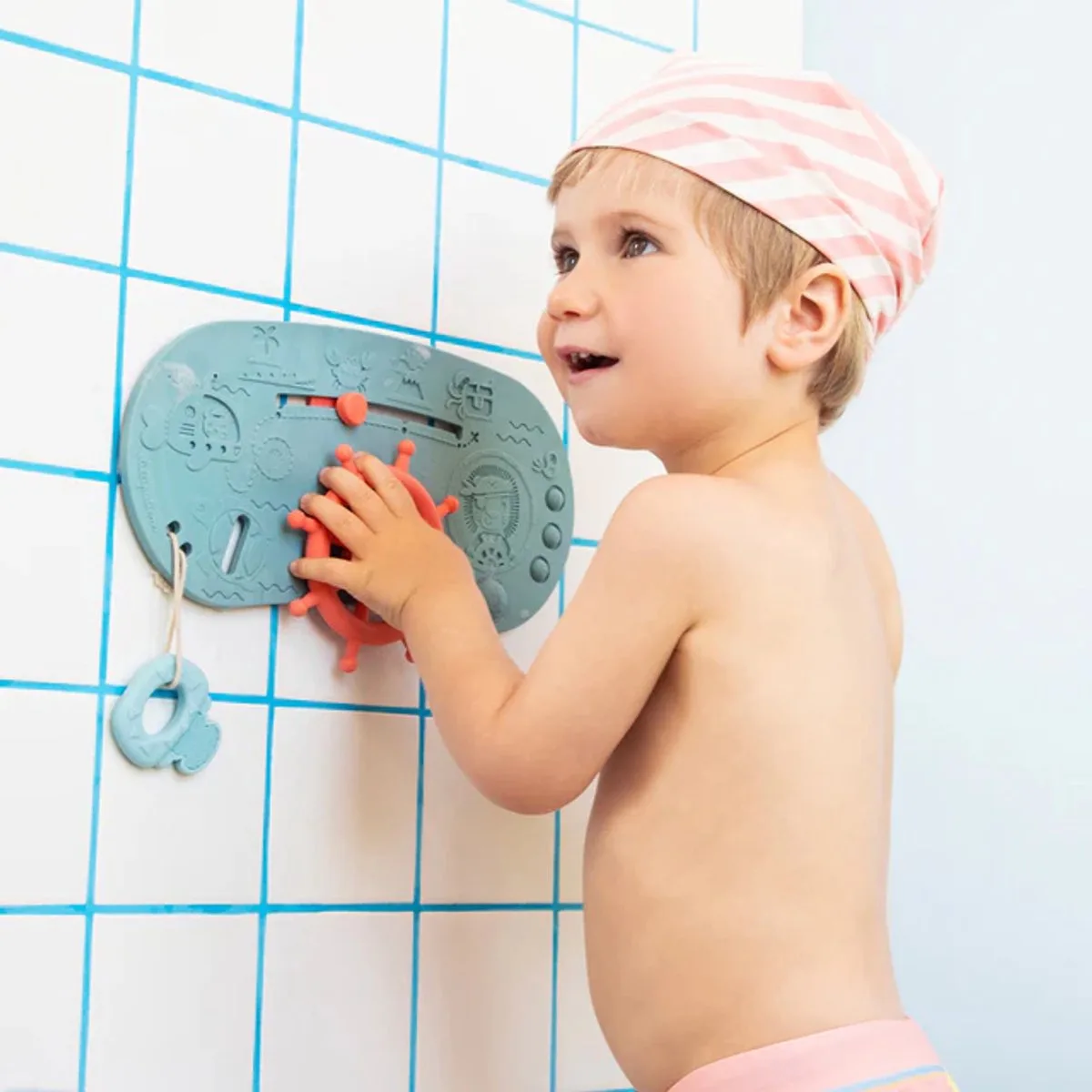 Jouet De Bain Pirate Ship Panel de Lilliputiens en Mutlikleur – photo du produit