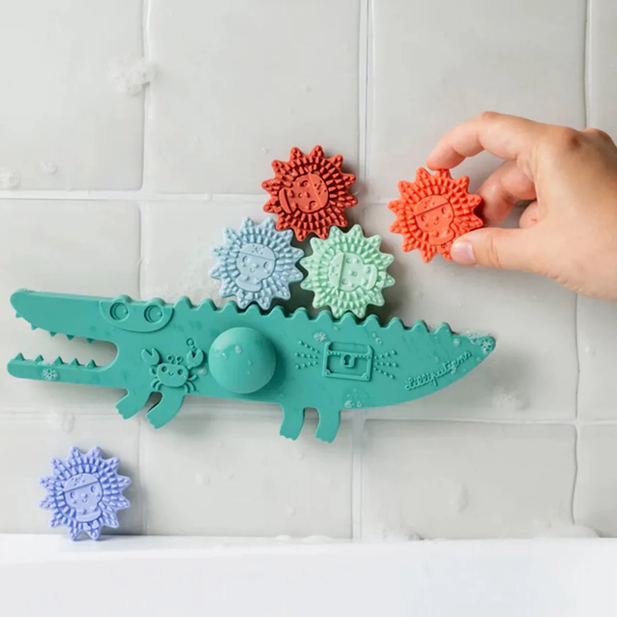 Jouet De Bain Crocodile Balance de Lilliputiens en Multicolore – photo du produit