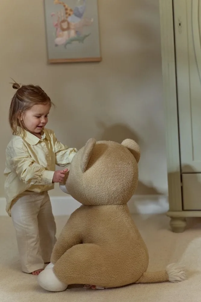Knuffel Leeuwin 60 cm - baby speelgoed by Little Dutch in Beige – product photo 4 of 4