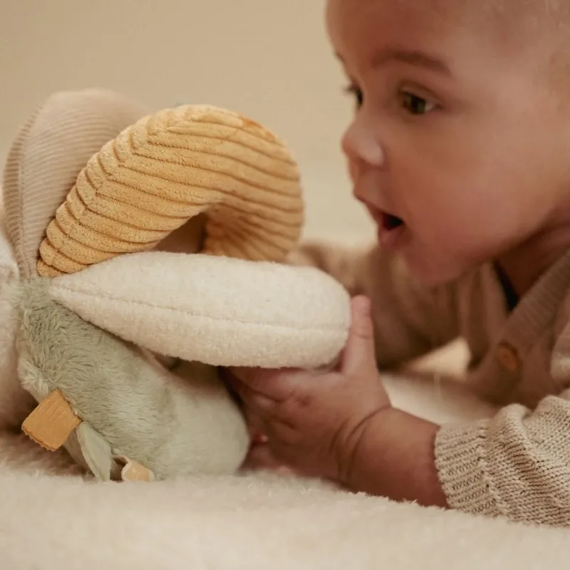 Newborn Naturals Grijpbal van Little Dutch in Wit – productfoto 2 van 3