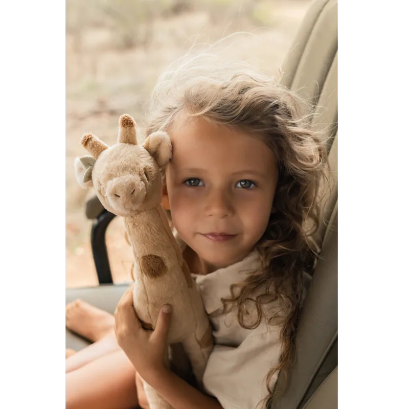 Safari Friends Knuffel Giraf by Little Dutch in Yellow – product photo 4 of 4