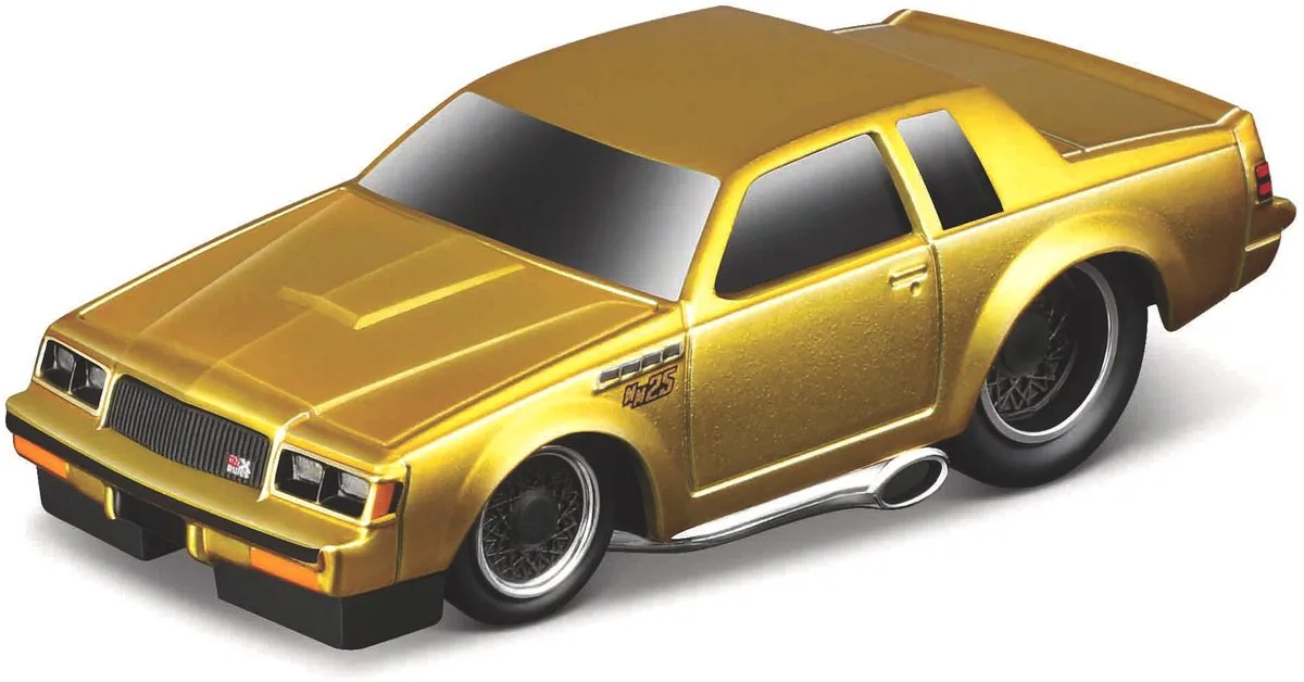Buick Gnx - Modelauto - Schaal 1:64 by Maisto in Gold – product photo